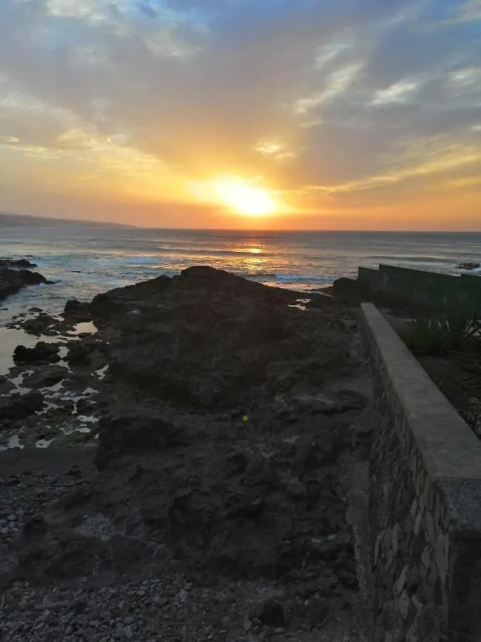 Anaga Y La Laguna A Tus Pies サンタクルスデテネリフェ